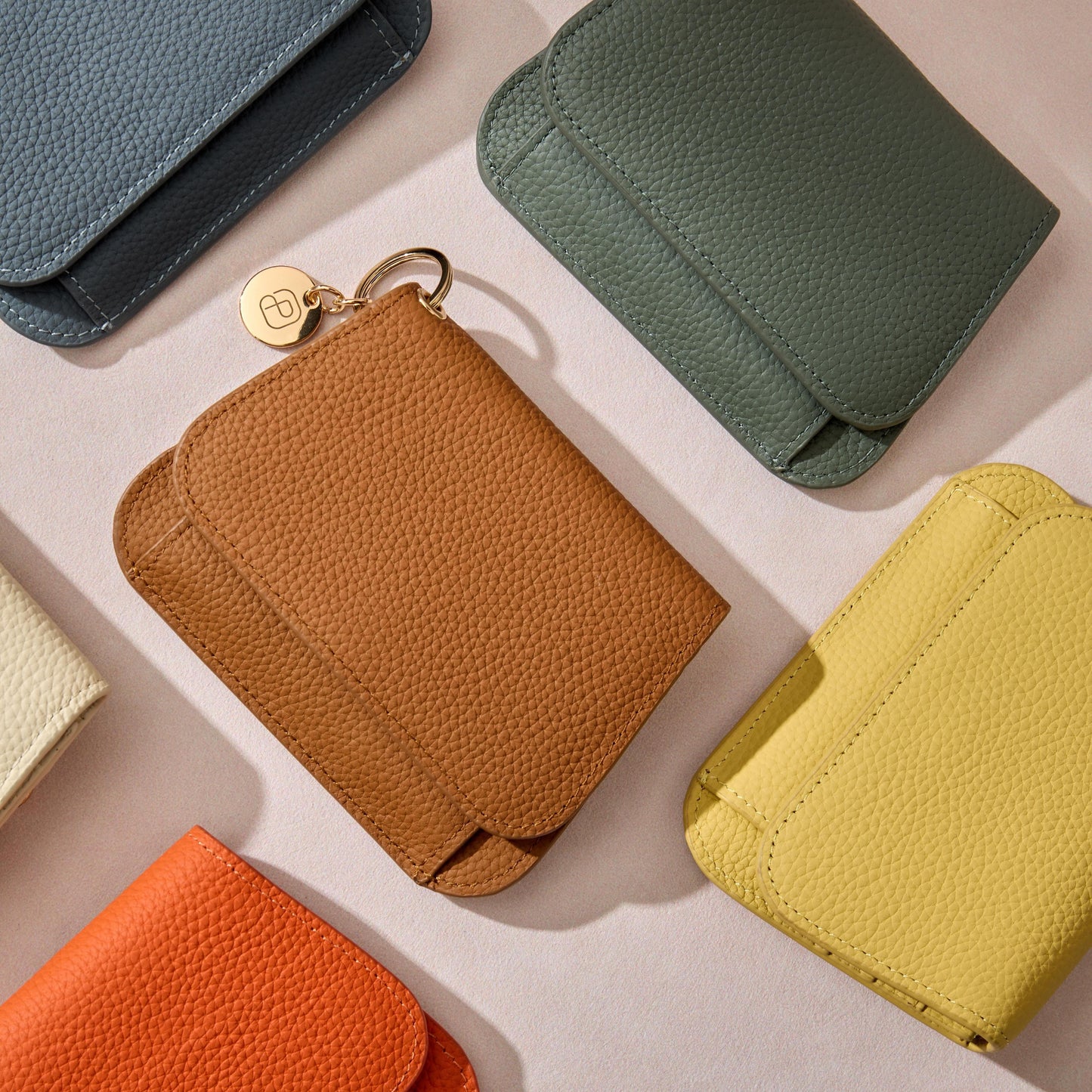 Leather Keychain Wallet for Women – Slim Card Holder with Coin Zip