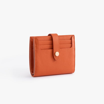 Classic Bifold Leather Wallet – 9 Card Slots with Coin Zip