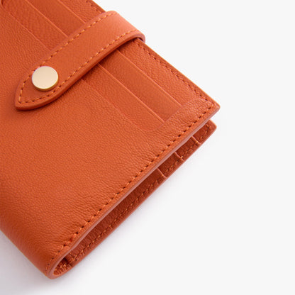 Classic Bifold Leather Wallet – 9 Card Slots with Coin Zip